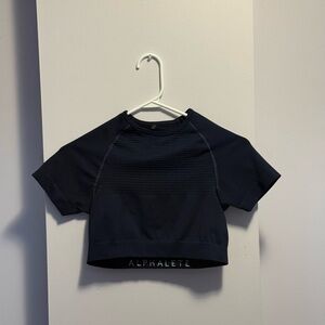 Alphalete gym top